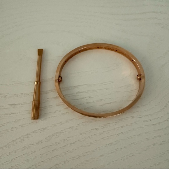 Rose Gold “Love” Bracelet with Crystals / SMALL!! / Comes with Screwdriver! ❤️ - Picture 2 of 2